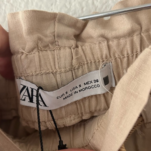 NWT Zara High Waist Paper Bag Shorts with Belt in Tan - Picture 4 of 6